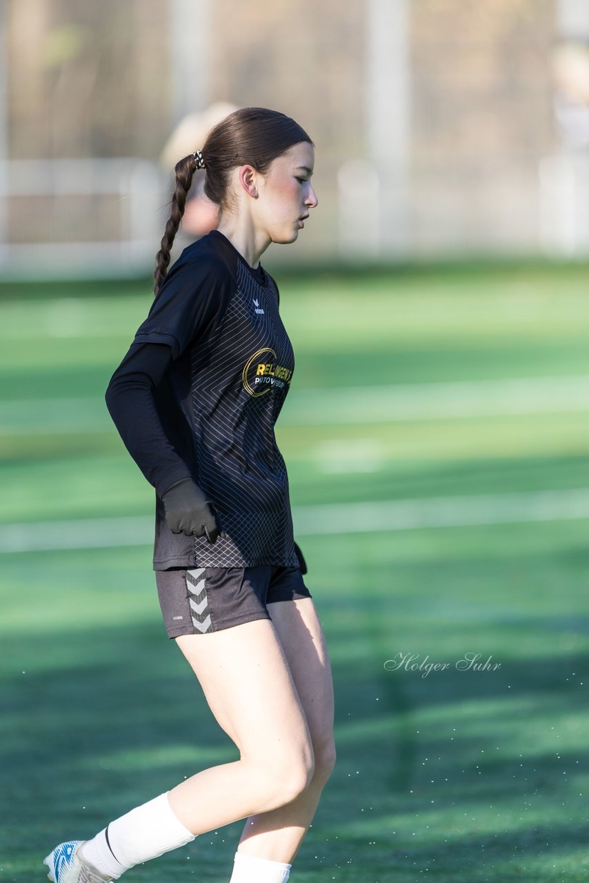 Bild 104 - wBJ VfL Pinneberg2 - Eimsbuttler TV 3 : Ergebnis: 5:0